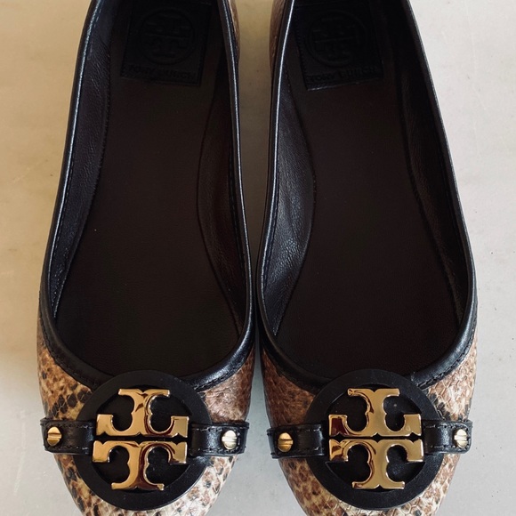 Tory Burch snakeskin/gold/black ballet flats size 8 very good condition. - Picture 2 of 8